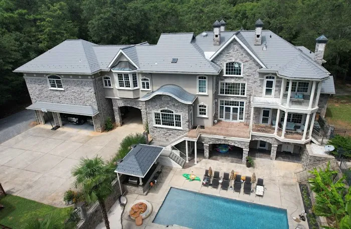 Palmetto Builders Roofing Siding & Gutters LLC Picture 1