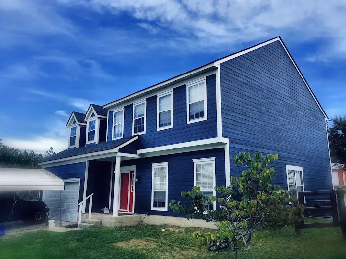 Exterior Genie Picture 1