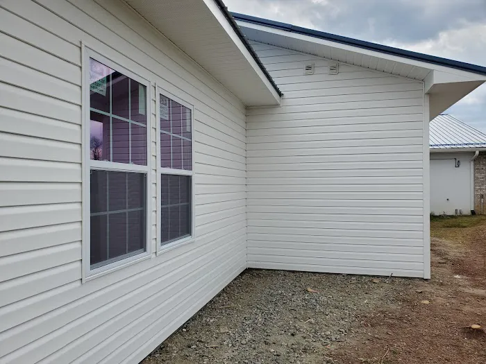 Anner's Roofing & Renovations Picture 1