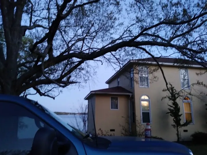 On The Spot Roofing Picture 4