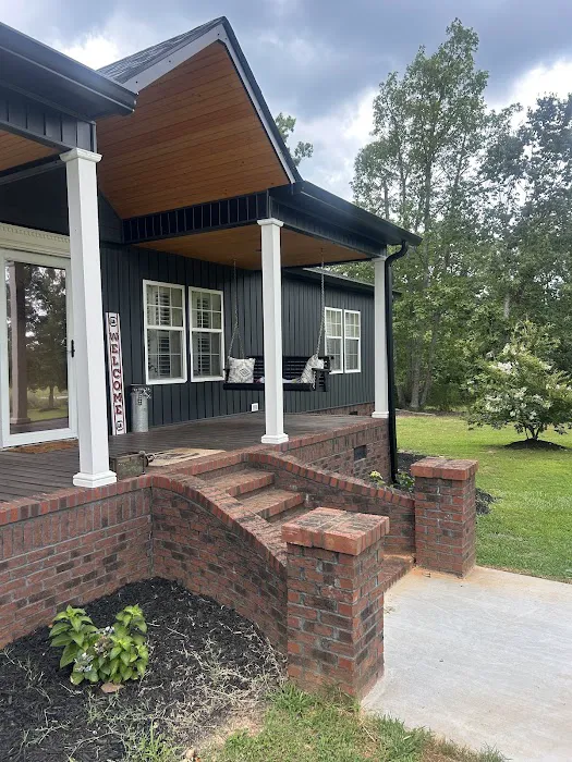 D & T Reliable Roofers LLC Picture 1