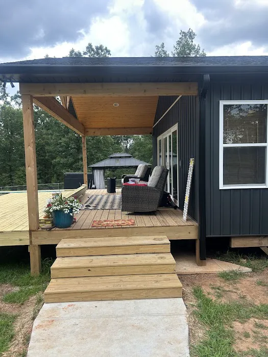 D & T Reliable Roofers LLC Picture 2