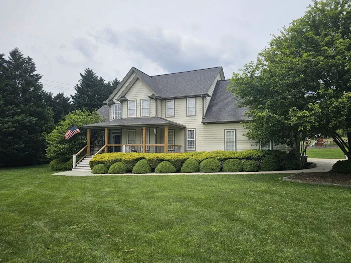 Mountain Laurel Roofing Picture 9