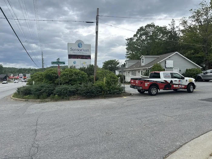 Mighty Dog Roofing of Asheville Picture 4
