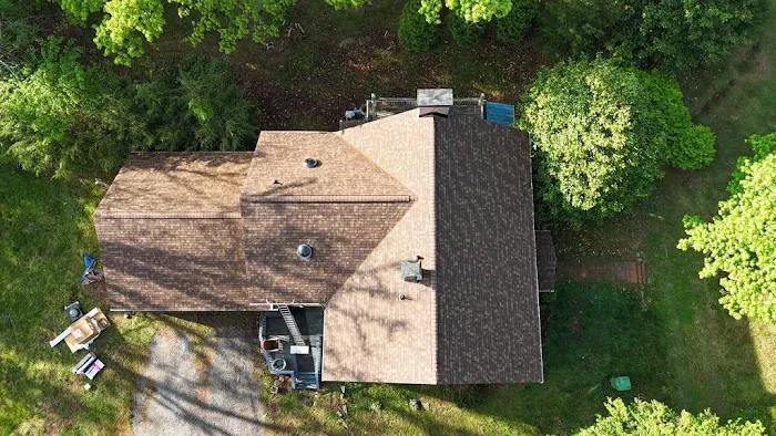 Woot Roofing Picture 5