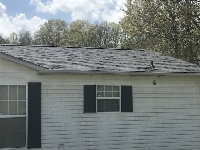 Divine Roofing LLC Picture 4