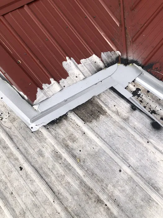 Tip-Top Roofing & Construction Picture 1