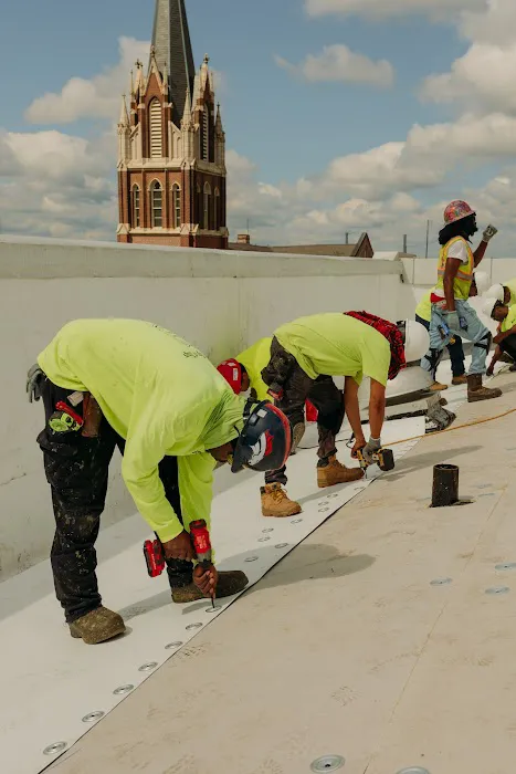 Aqua Seal Manufacturing & Roofing Inc Picture 8