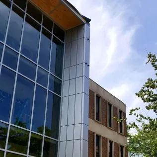 Aqua Seal Manufacturing & Roofing Inc Picture 3