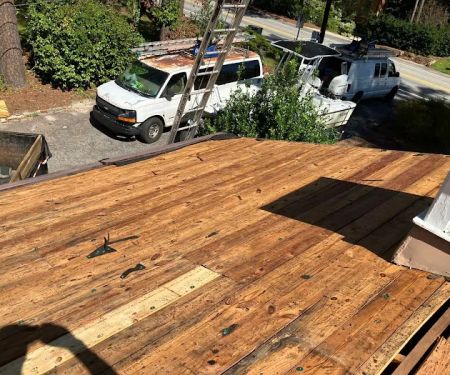 Miranda's Roofing LLC