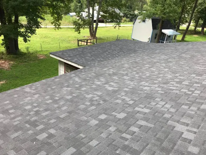 Ronnie's Roofing & Construction Picture 1