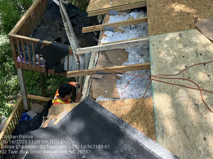 Secure Roofing LLC Picture 2