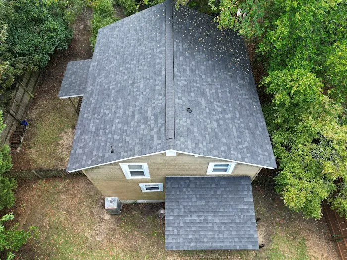 Midlands Roofing & Exteriors Picture 3