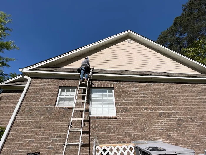 Midlands Roofing & Exteriors Picture 8