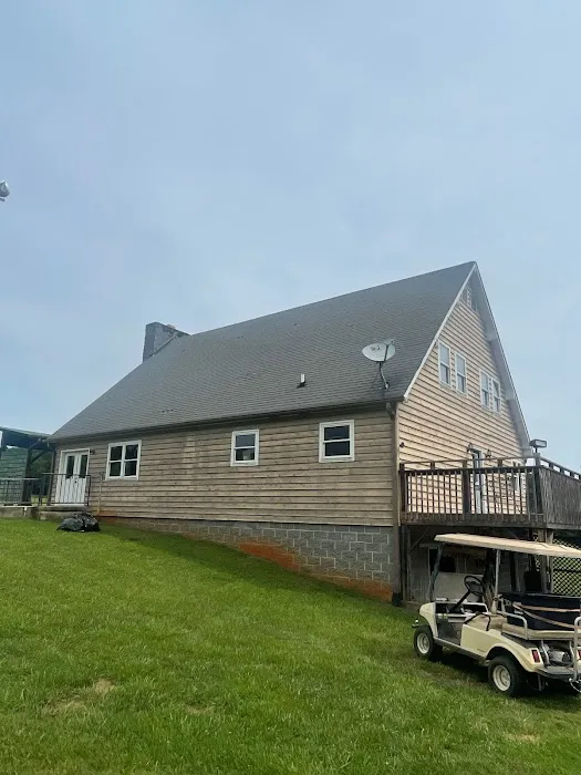 Top dog roofing Picture 1