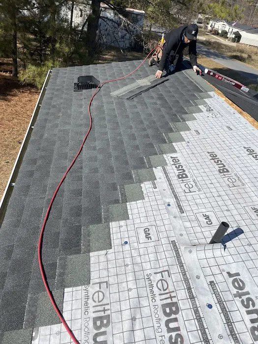 Howe's Roofing Picture 5