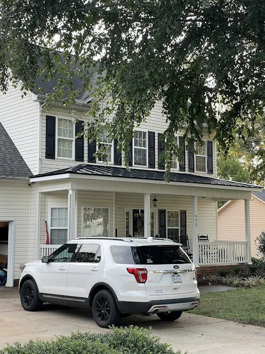 Brown's Roofing LLC Picture 9