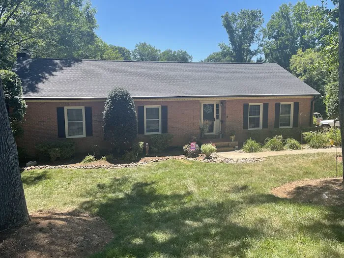 Paradise Roofing LLC Picture 7