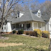 Paradise Roofing LLC ico