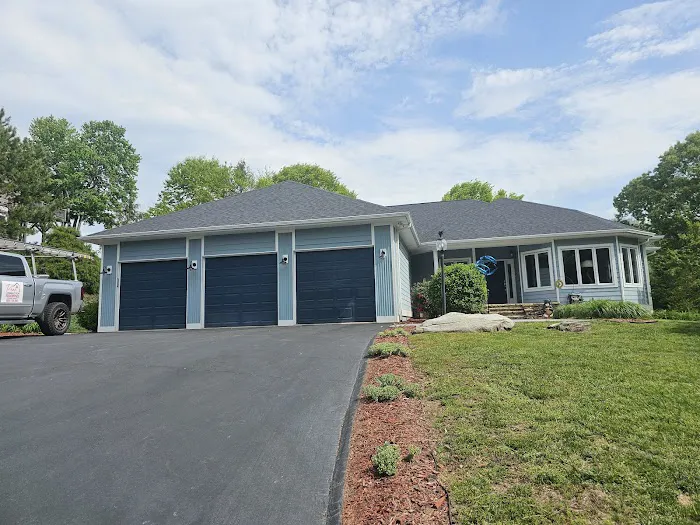 Peak Perfection Roofing Picture 1