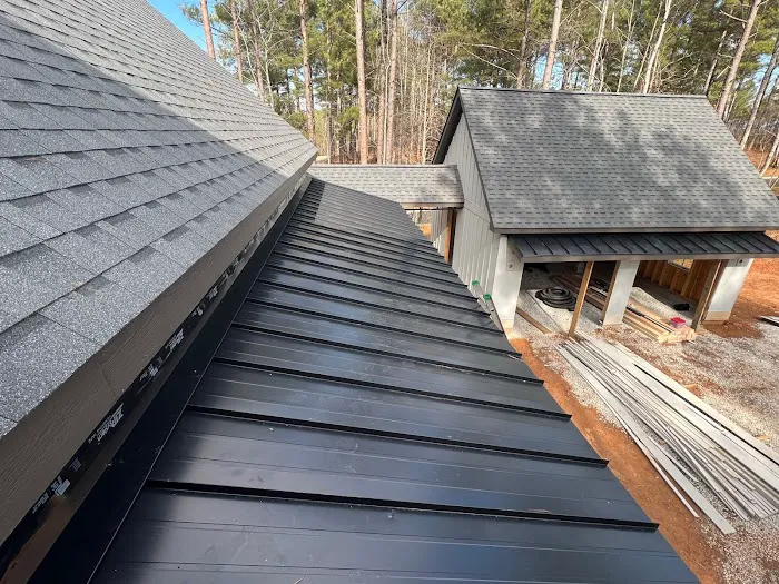 Grace's Roofing Inc Picture 1