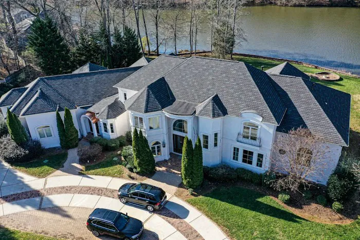 Nrothline Roofing, LLC Picture 5