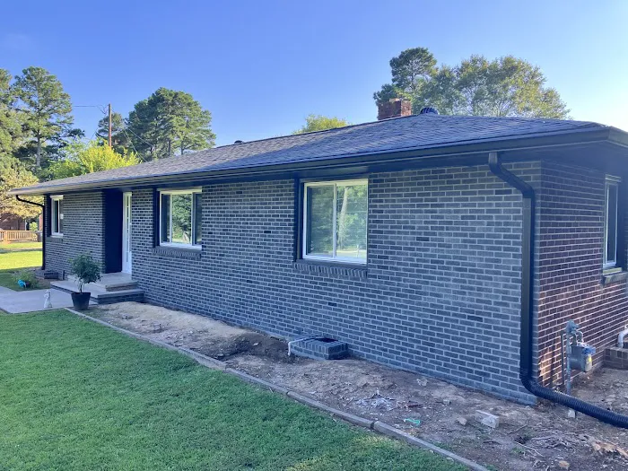 Upscale Roofing & Gutter Picture 3