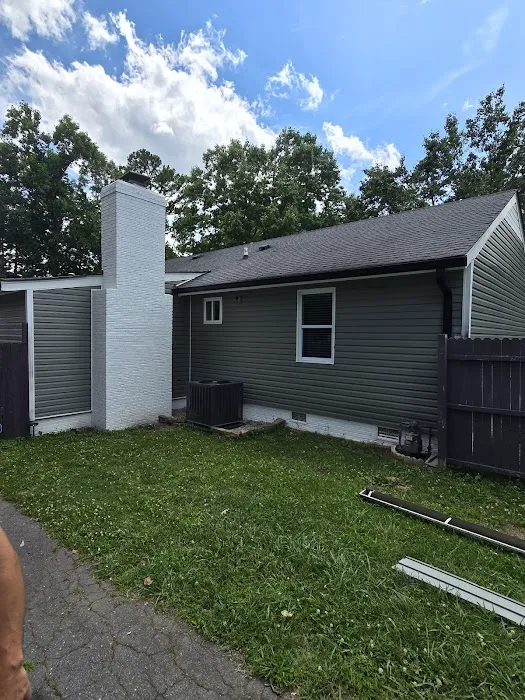 Upscale Roofing & Gutter Picture 5