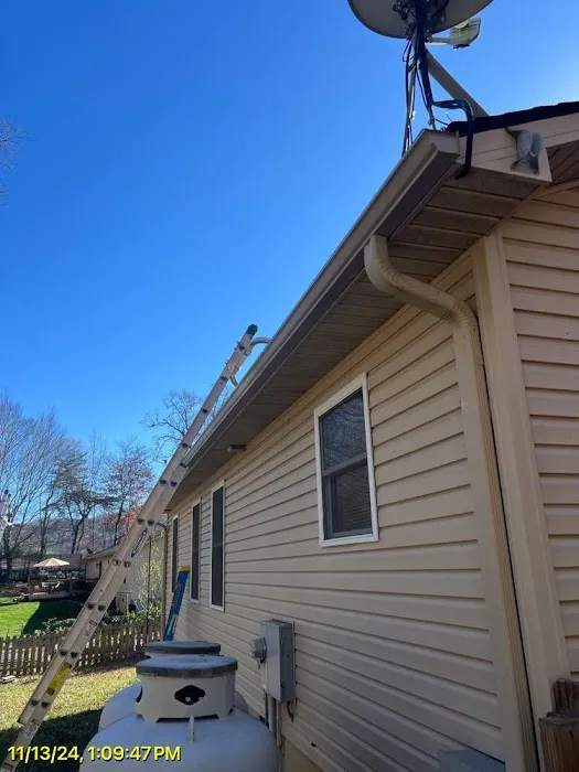 Peak 2 Peak Services LLC Picture 1