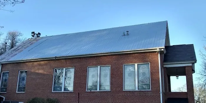 Smith’s Metal Roofing Picture 1