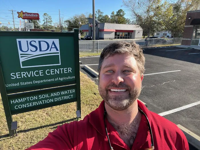 The Red Shirt Guys Roofing Picture 6