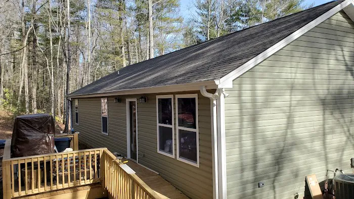 Red Fox & Son's Seamless Gutters Picture 1