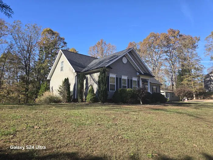 Fidelity Roofing Inc. Picture 10