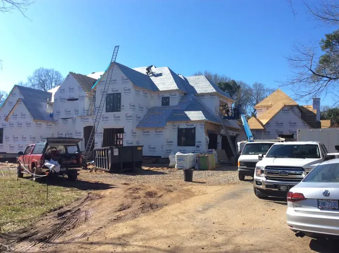 Advanced Roofing and Exteriors Picture 4