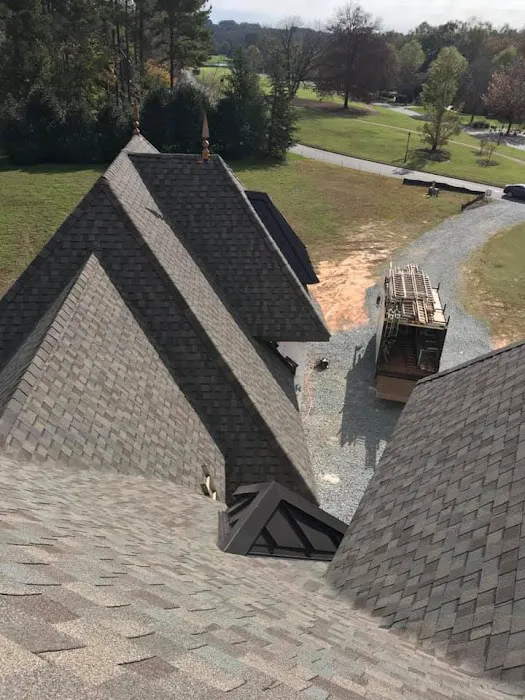 Advanced Roofing and Exteriors Picture 7