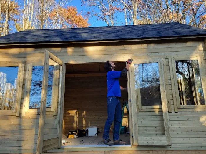 Queen’s Roofing Service Picture 2