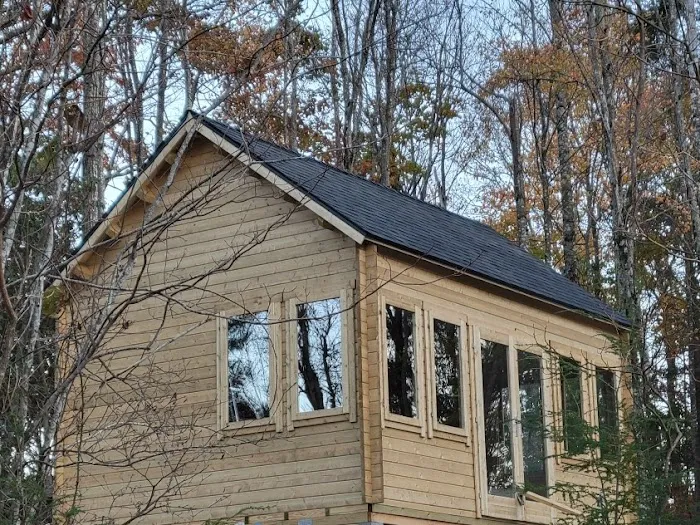 Queen’s Roofing Service Picture 3