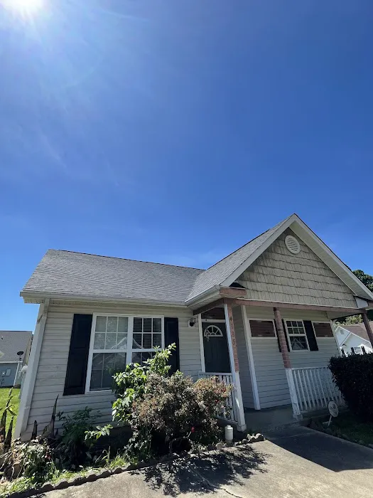 AJ REMODELING AND ROOFING LLC Picture 6