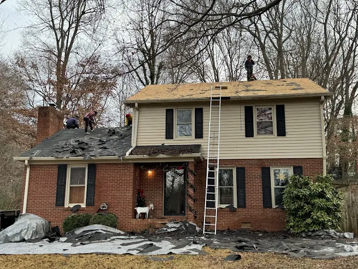 AmeriPro Roofing Picture 1