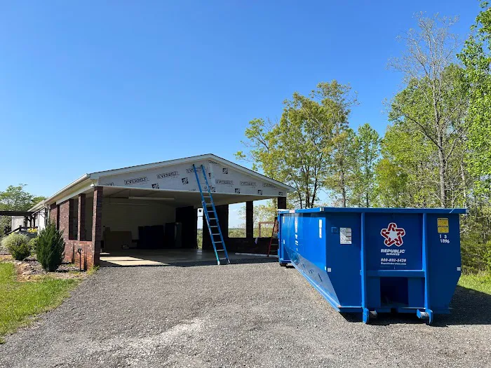 Apple Roof Contracting Picture 10