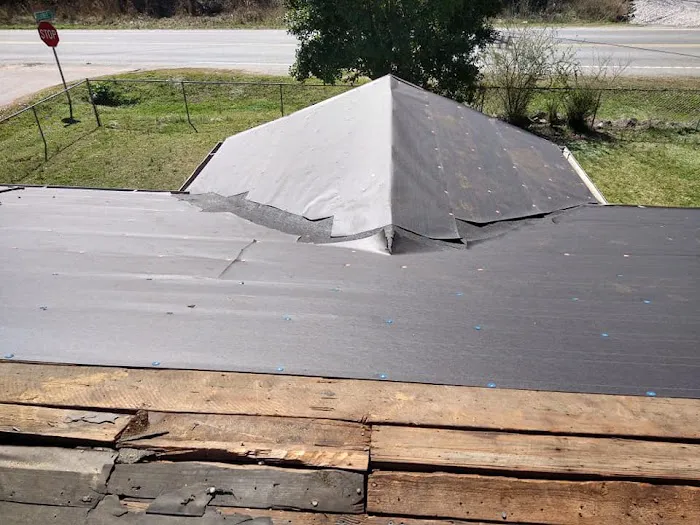 Right Way Roofing and Repairs Picture 3