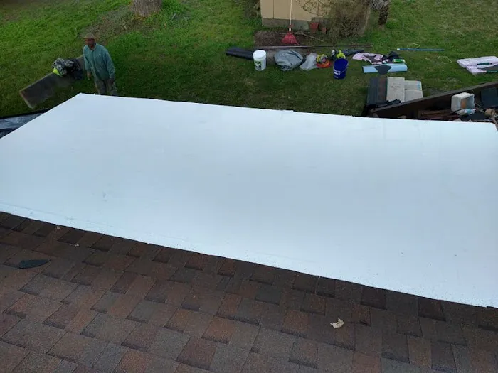 Right Way Roofing and Repairs Picture 1