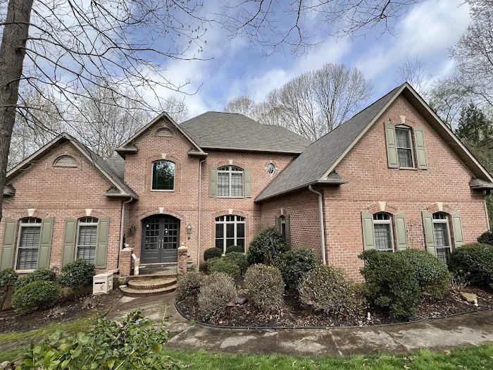 AARM Roofing Picture 1