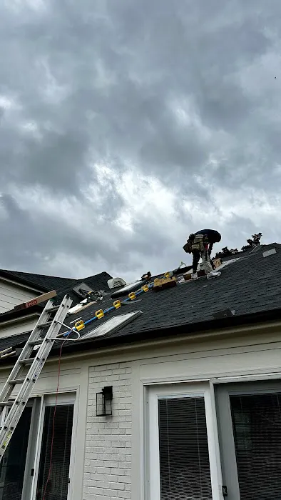 Charlotte Premier Roofing Picture 2