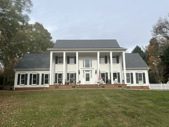 StormPros Roofing and Restoration Picture 4