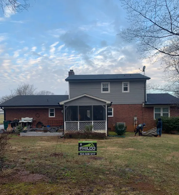 Philco Roofing & Remodeling Picture 3