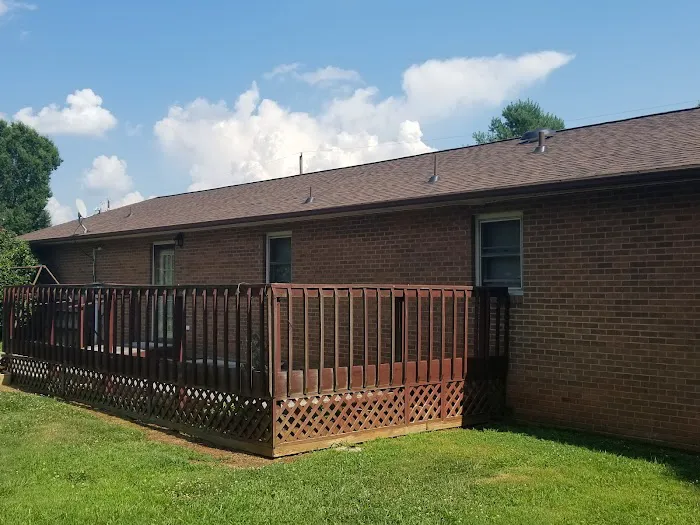 Sutherlands Exteriors LLC Picture 8