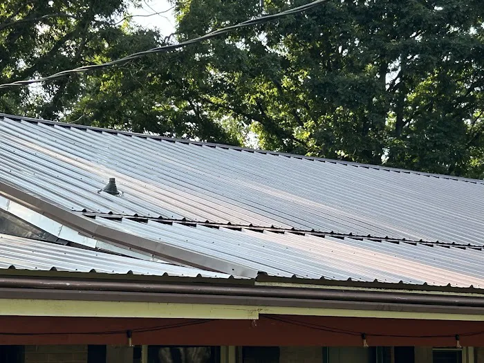 LKN Roofing Picture 1