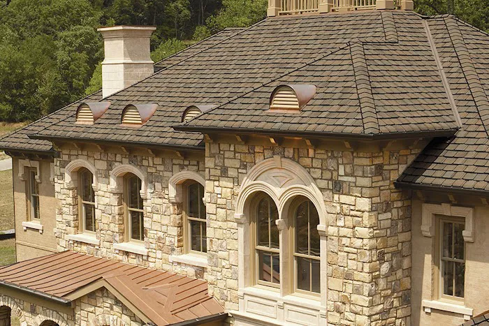 Royal Roofing & Construction, LLC Picture 2