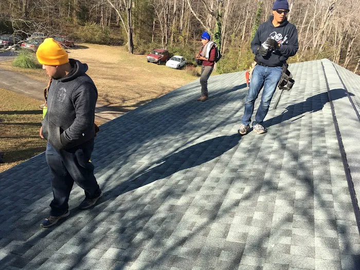 Cruz Roofing Company LLC Picture 2